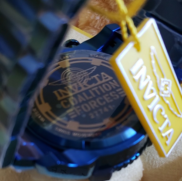 Invicta 63MM Grand Octane Blue Label - Picture 5 of 5